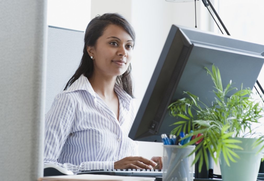 HR manager selects files to include in digital onboarding process